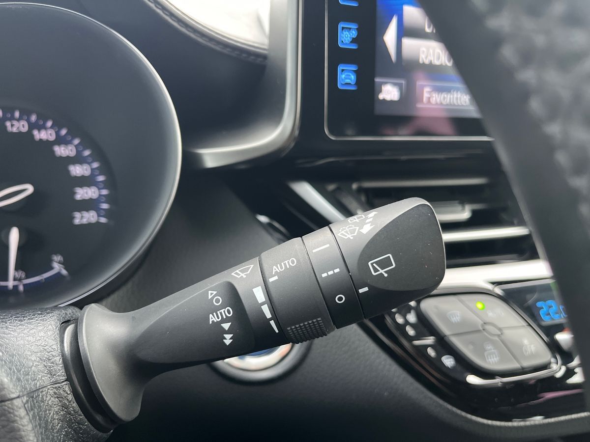 Billede af Toyota C-HR 1,8 Hybrid Limited Multidrive S 122HK 5d Aut.