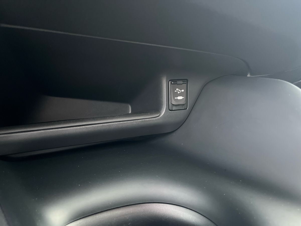 Billede af Toyota C-HR 1,8 Hybrid Limited Multidrive S 122HK 5d Aut.