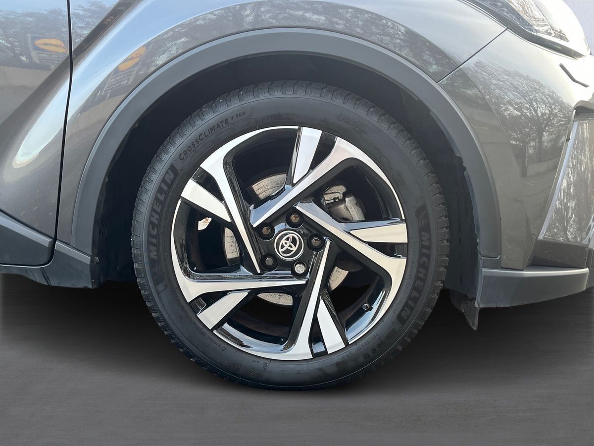 Billede af Toyota C-HR 1,8 Hybrid C-LUB Premium Multidrive S 122HK 5d Aut.