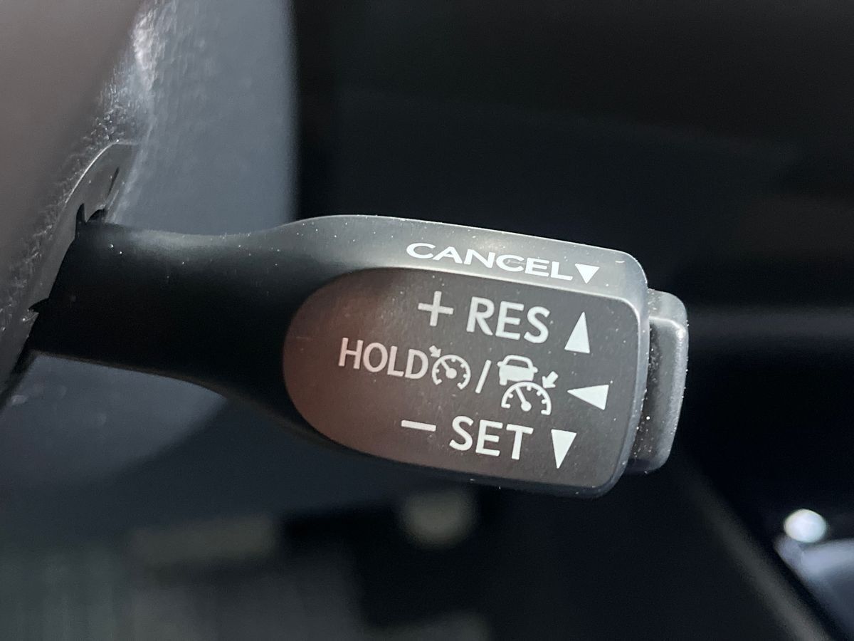 Billede af Toyota C-HR 1,8 Hybrid C-LUB Premium Multidrive S 122HK 5d Aut.