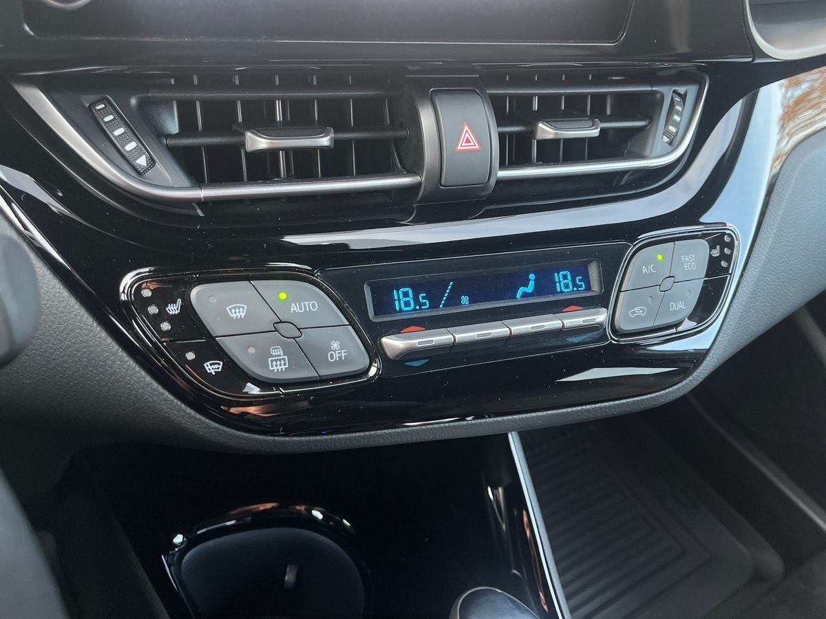 Billede af Toyota C-HR 1,8 Hybrid C-LUB Premium Multidrive S 122HK 5d Aut.