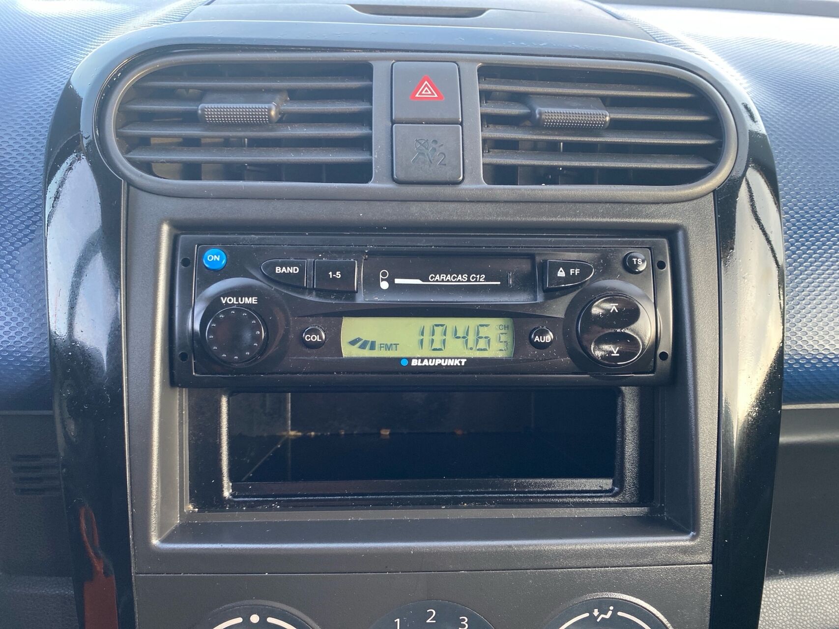 Billede af Suzuki Splash 1,0 GL 65HK 5d