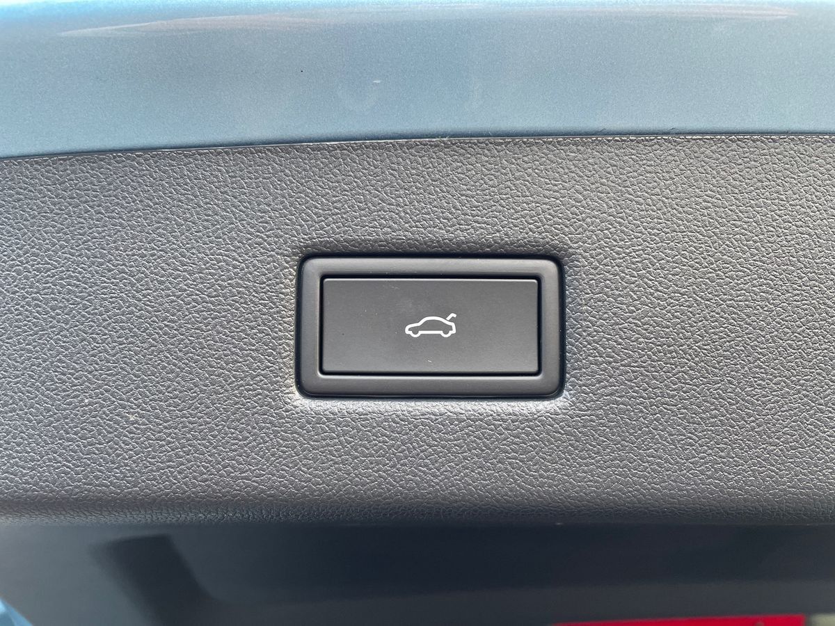 Billede af Ford Explorer EL UR Select RWD 286HK 5d Aut.