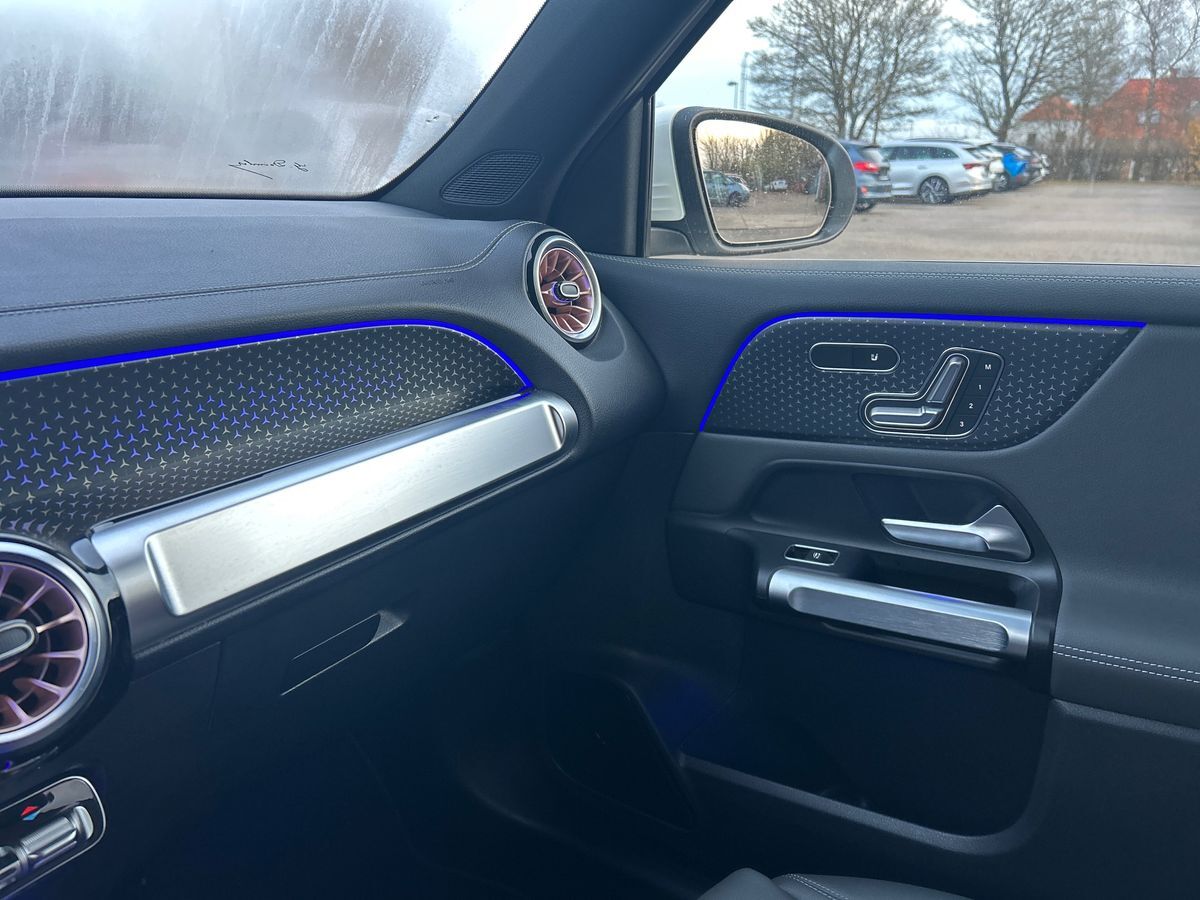 Billede af Mercedes-Benz EQB 300 EL Progressive 7 pers. 4Matic 228HK 5d Aut.