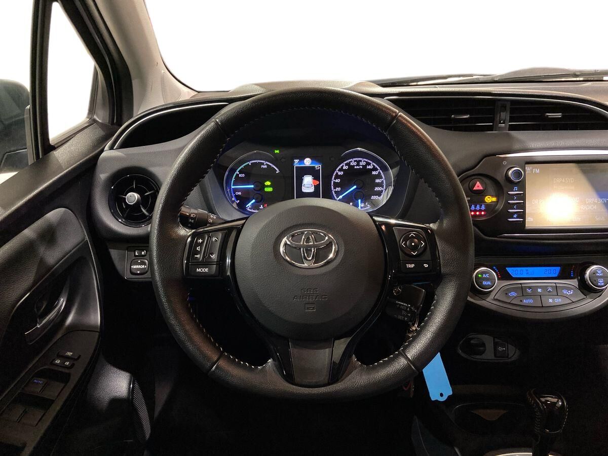 Billede af Toyota Yaris 1,5 Hybrid H3 E-CVT 100HK 5d Trinl. Gear