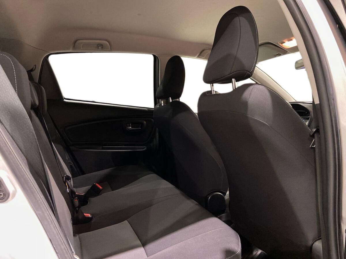 Billede af Toyota Yaris 1,5 Hybrid H3 E-CVT 100HK 5d Trinl. Gear