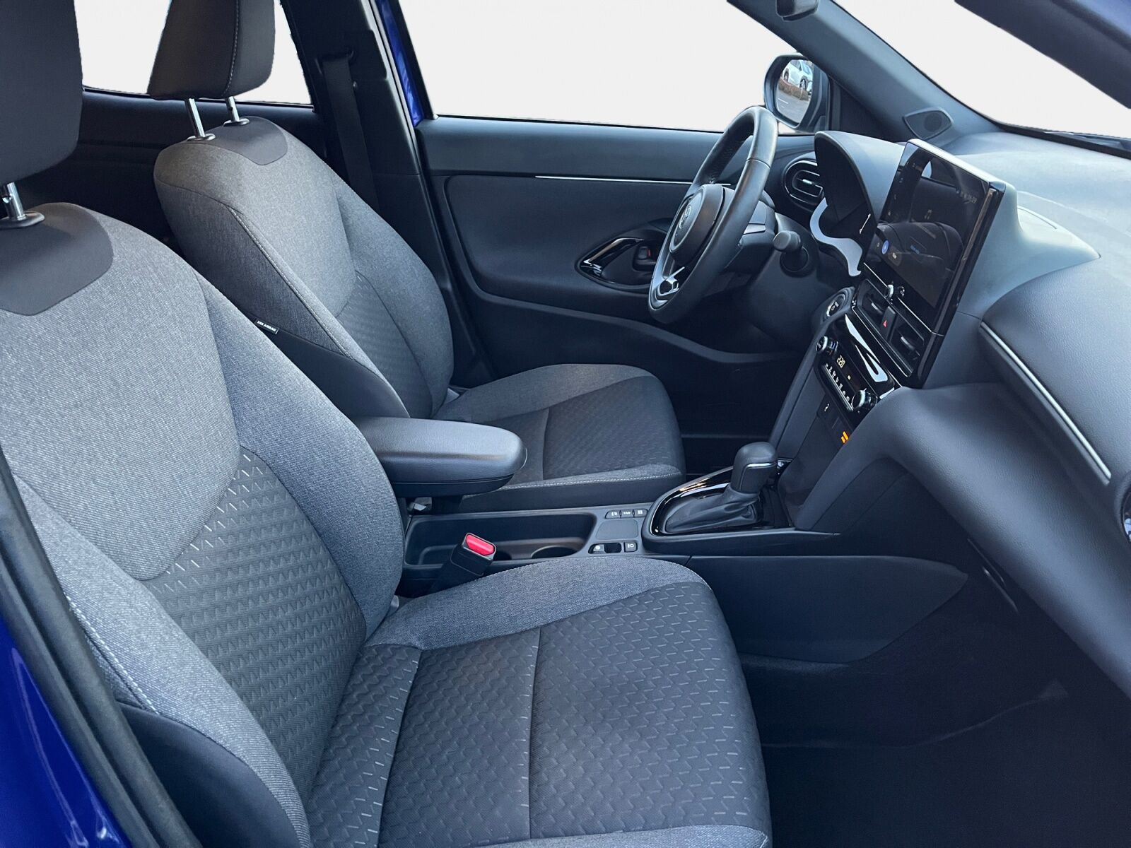 Billede af Toyota Yaris Cross 1,5 Hybrid Style Comfort 116HK 5d Trinl. Gear