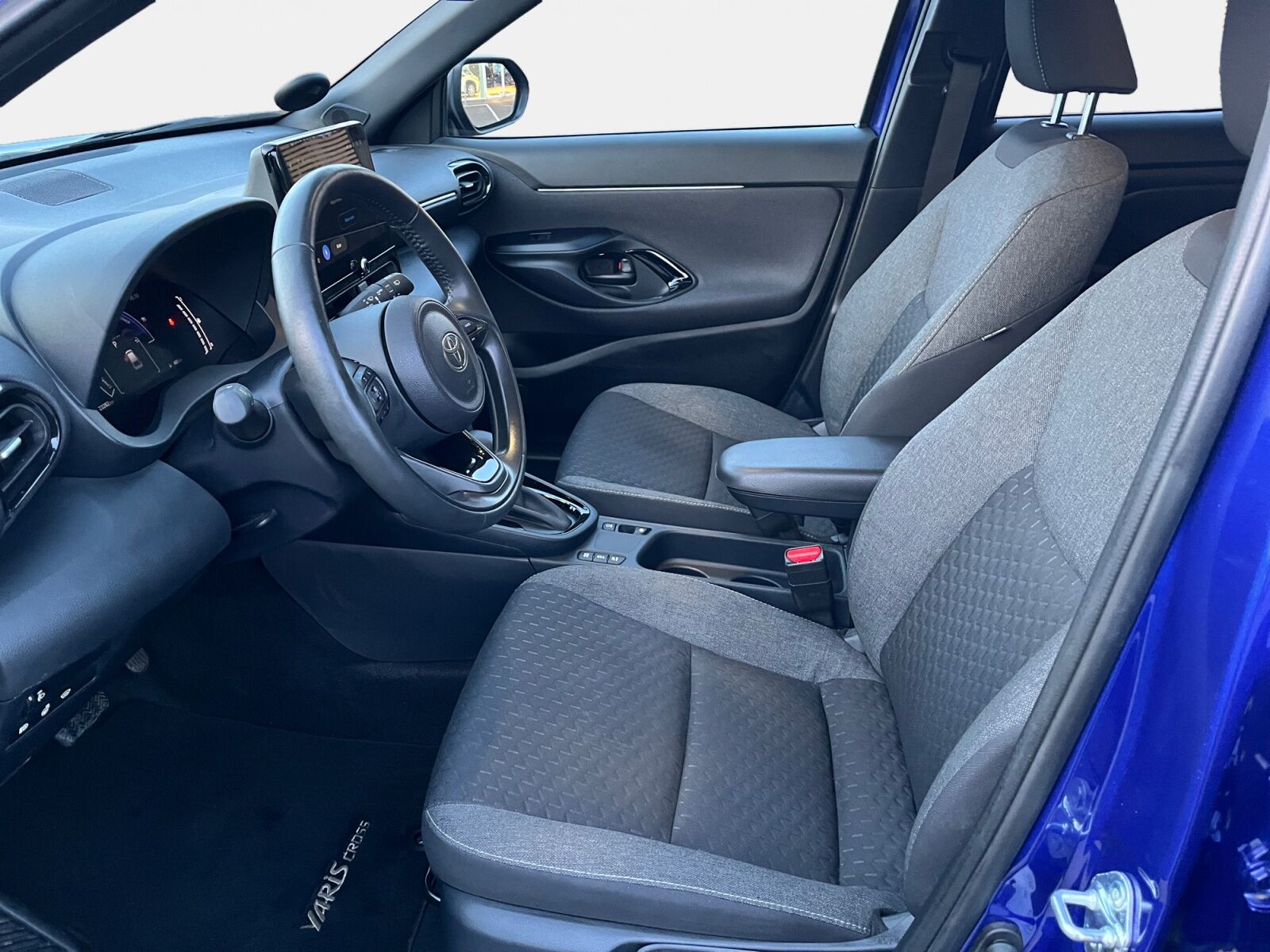 Billede af Toyota Yaris Cross 1,5 Hybrid Style Comfort 116HK 5d Trinl. Gear