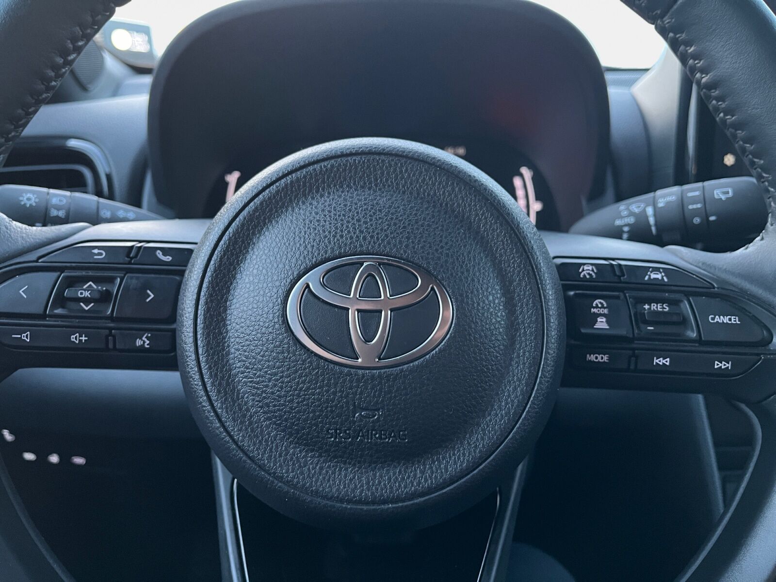 Billede af Toyota Yaris Cross 1,5 Hybrid Style Comfort 116HK 5d Trinl. Gear