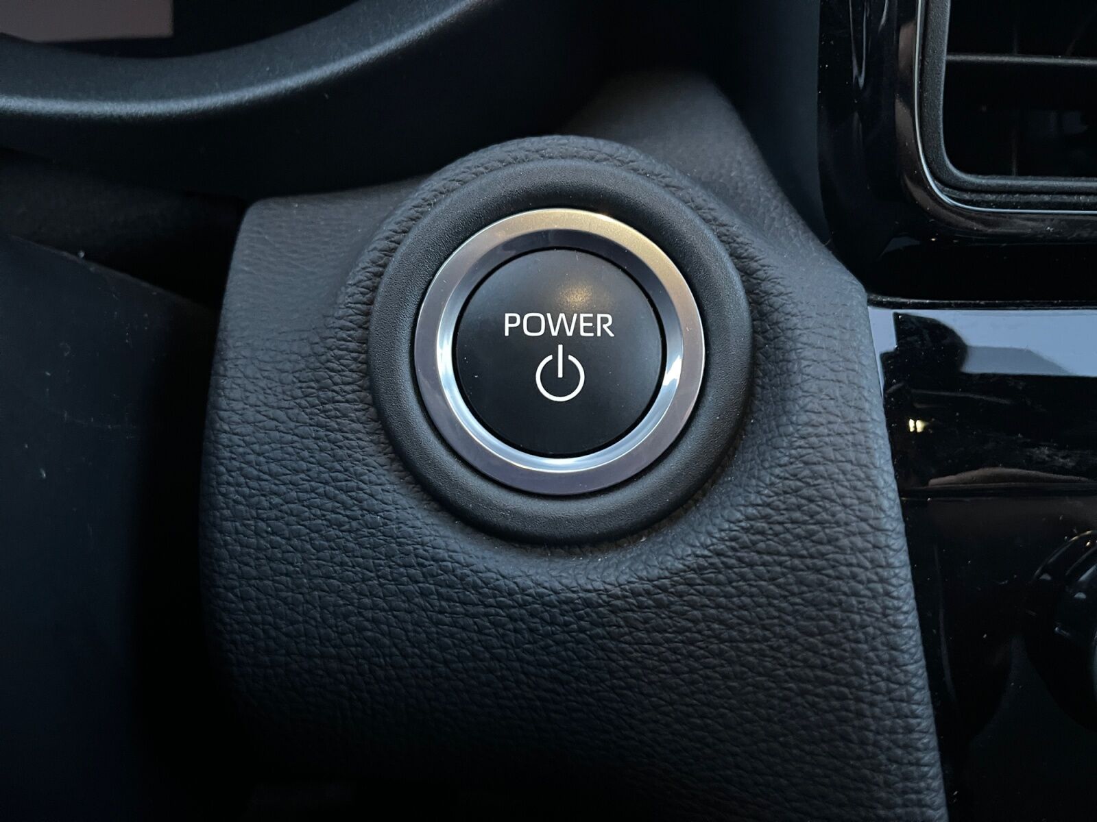 Billede af Toyota Yaris Cross 1,5 Hybrid Style Comfort 116HK 5d Trinl. Gear