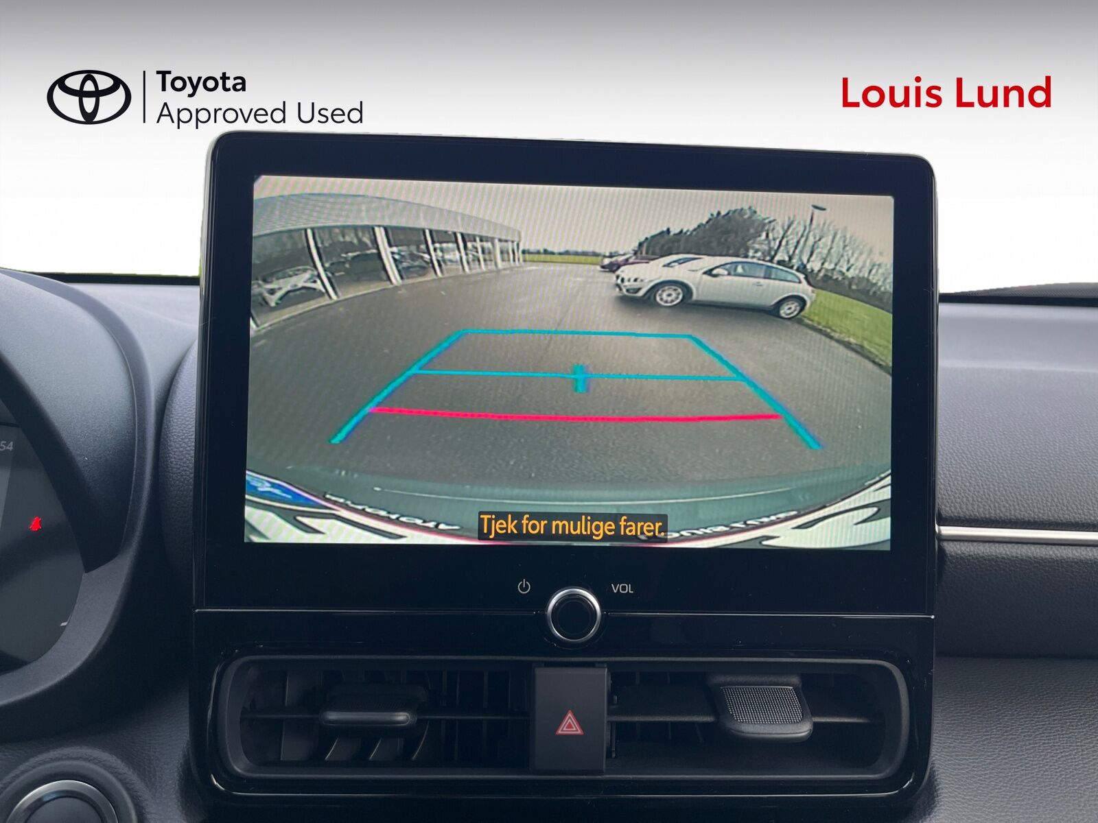 Billede af Toyota Yaris Cross 1,5 Hybrid Style Comfort 116HK 5d Trinl. Gear