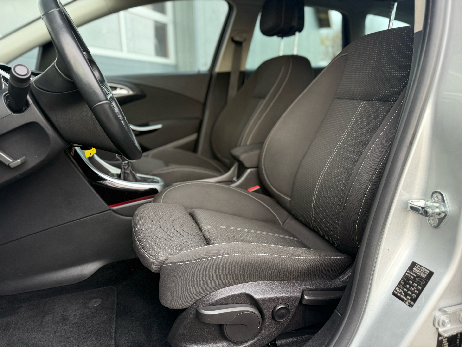 Billede af Opel Astra 1,4 Turbo Enjoy Start/Stop 140HK 5d 6g