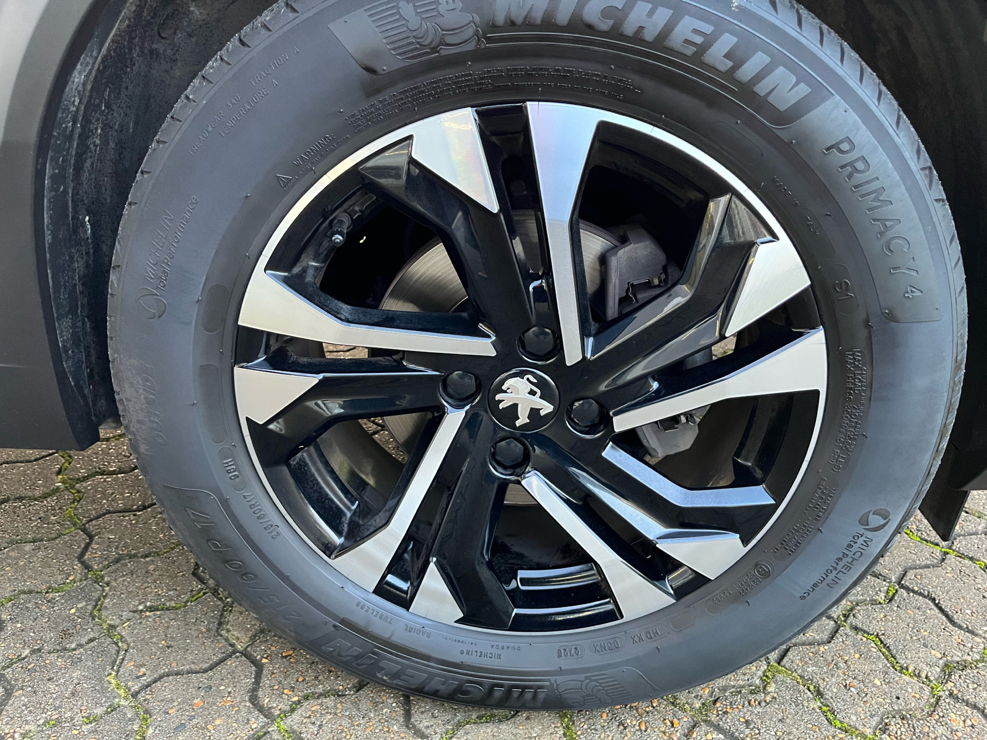 Billede af Peugeot 2008 1,5 BlueHDi Edition 210+ 100HK 5d 6g