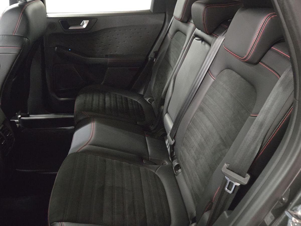 Billede af Ford Kuga 2,5 Plugin-hybrid ST-Line X CVT 225HK 5d Trinl. Gear