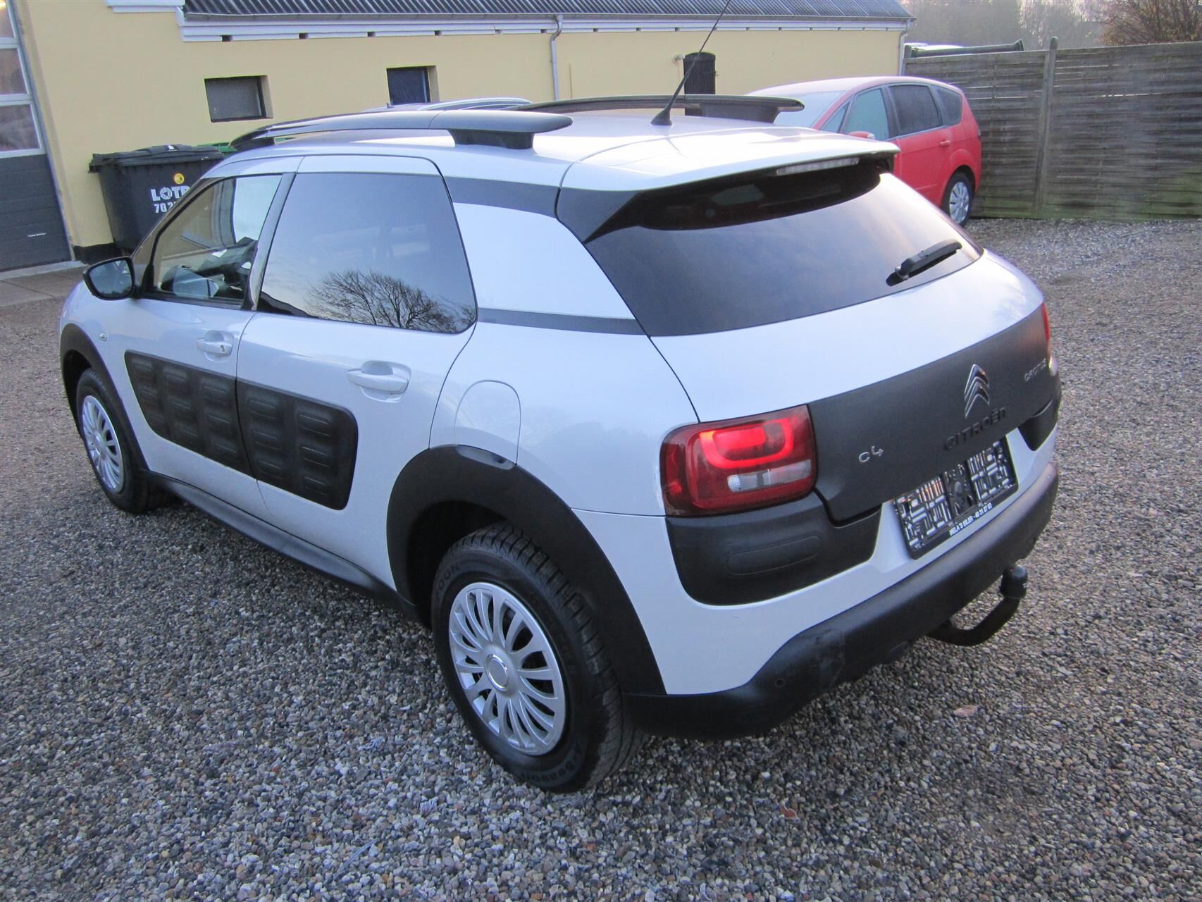 Billede af Citroën C4 Cactus 1,6 Blue HDi Cool Comfort start/stop 100HK Van