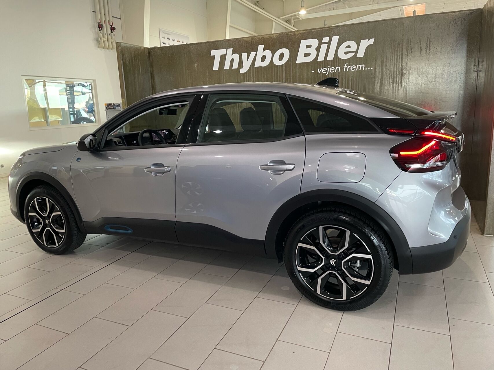 Billede af Citroën e-C4 EL Feel 136HK 5d Aut.