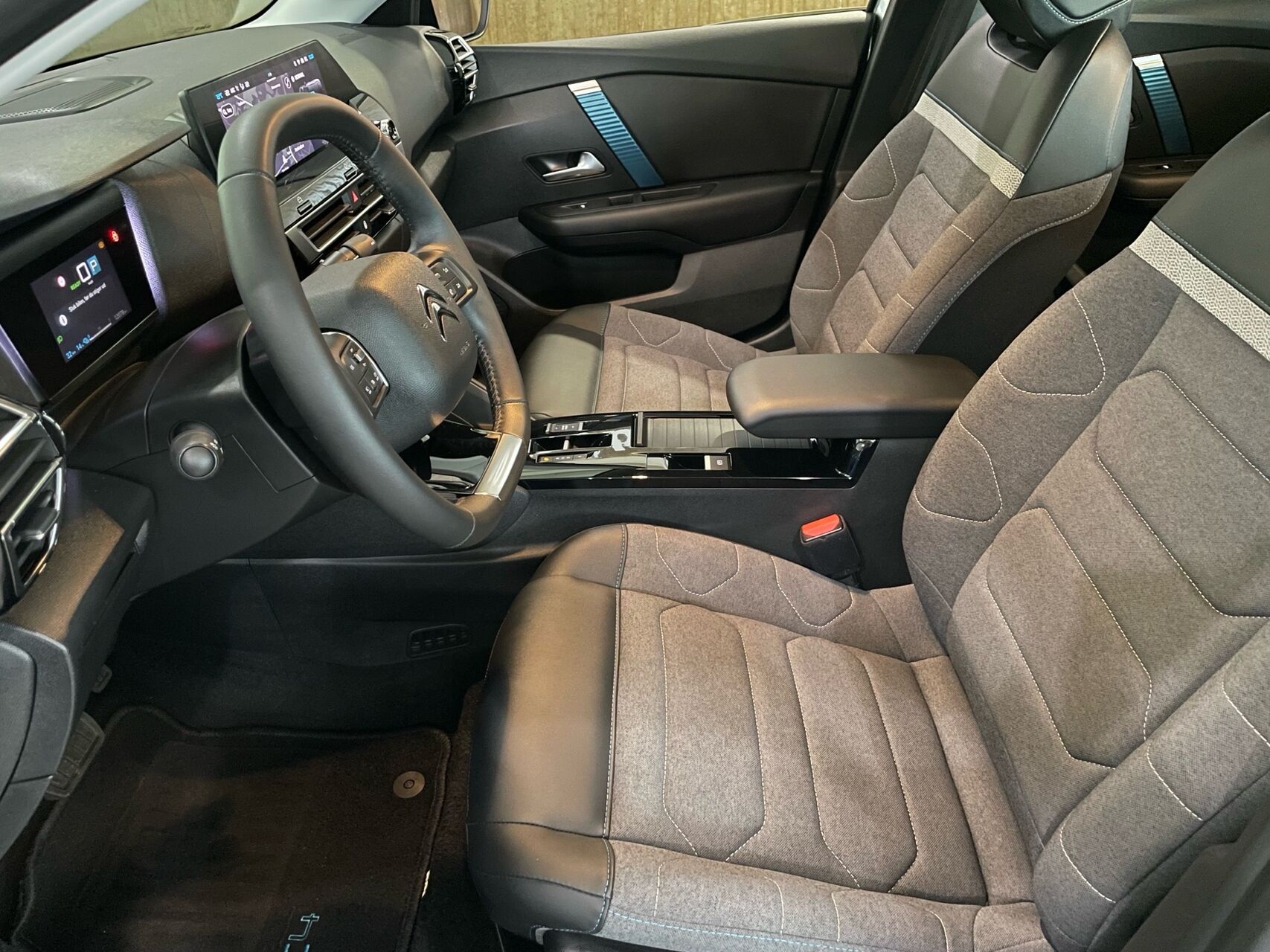 Billede af Citroën e-C4 EL Feel 136HK 5d Aut.