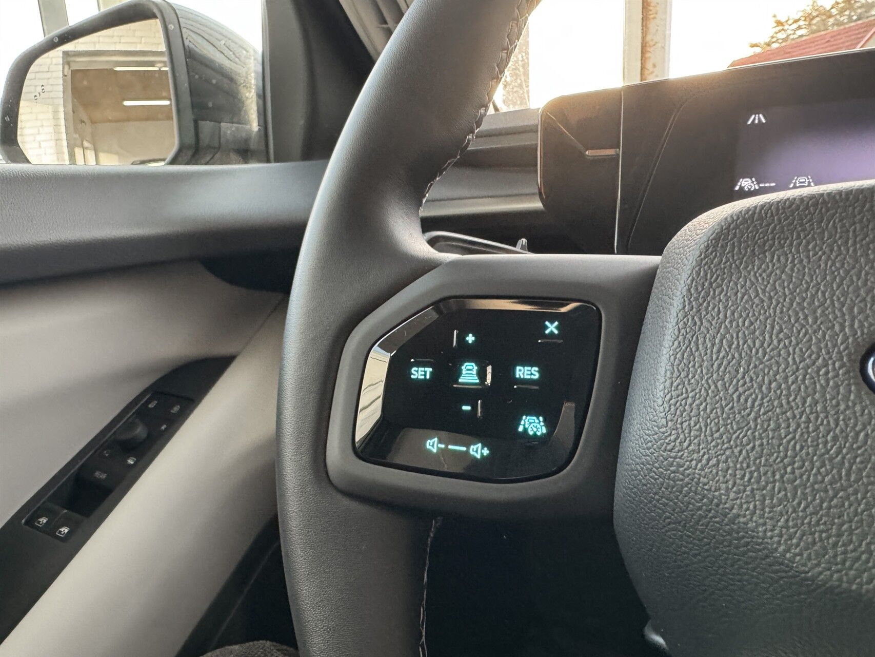 Billede af Ford Explorer EL UR Select RWD 286HK 5d Aut.