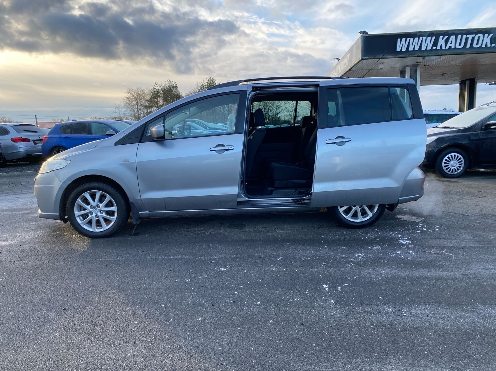 Billede af Mazda 5 2,0 Sport 145HK 6g