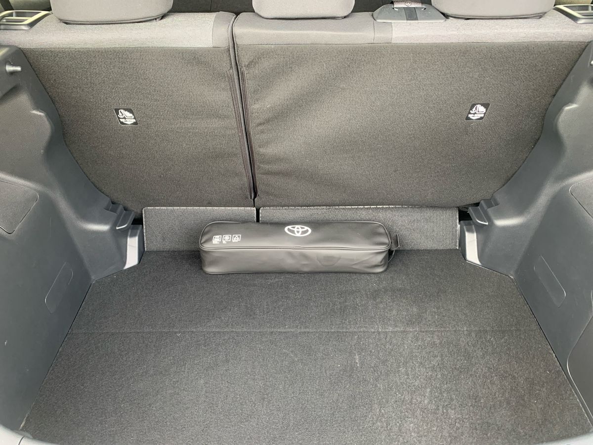 Billede af Toyota Yaris 1,5 Hybrid Style Comfort 116HK 5d Trinl. Gear