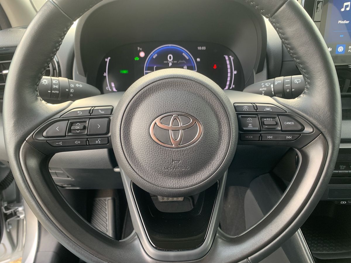 Billede af Toyota Yaris 1,5 Hybrid Style Comfort 116HK 5d Trinl. Gear