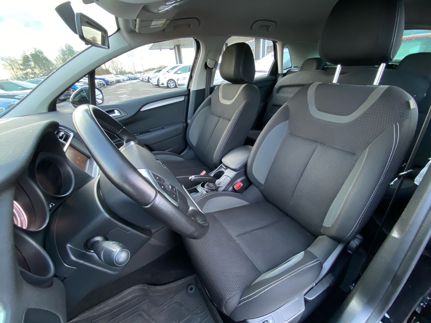 Billede af Citroën C4 1,6 Blue HDi Cool start/stop 100HK 5d