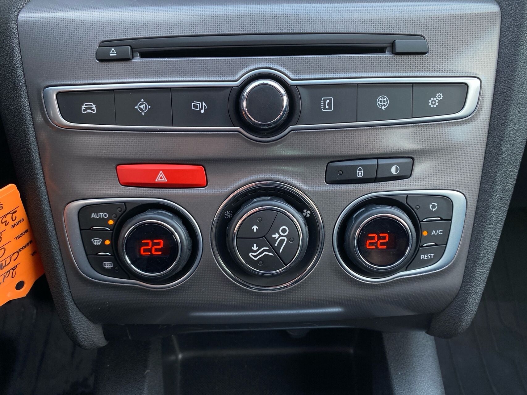 Billede af Citroën C4 1,6 Blue HDi Cool start/stop 100HK 5d