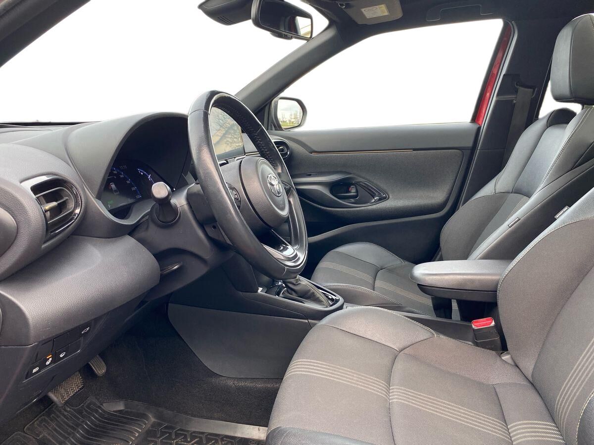 Billede af Toyota Yaris Cross 1,5 Hybrid Adventure Technology Plus 116HK 5d Trinl. Gear