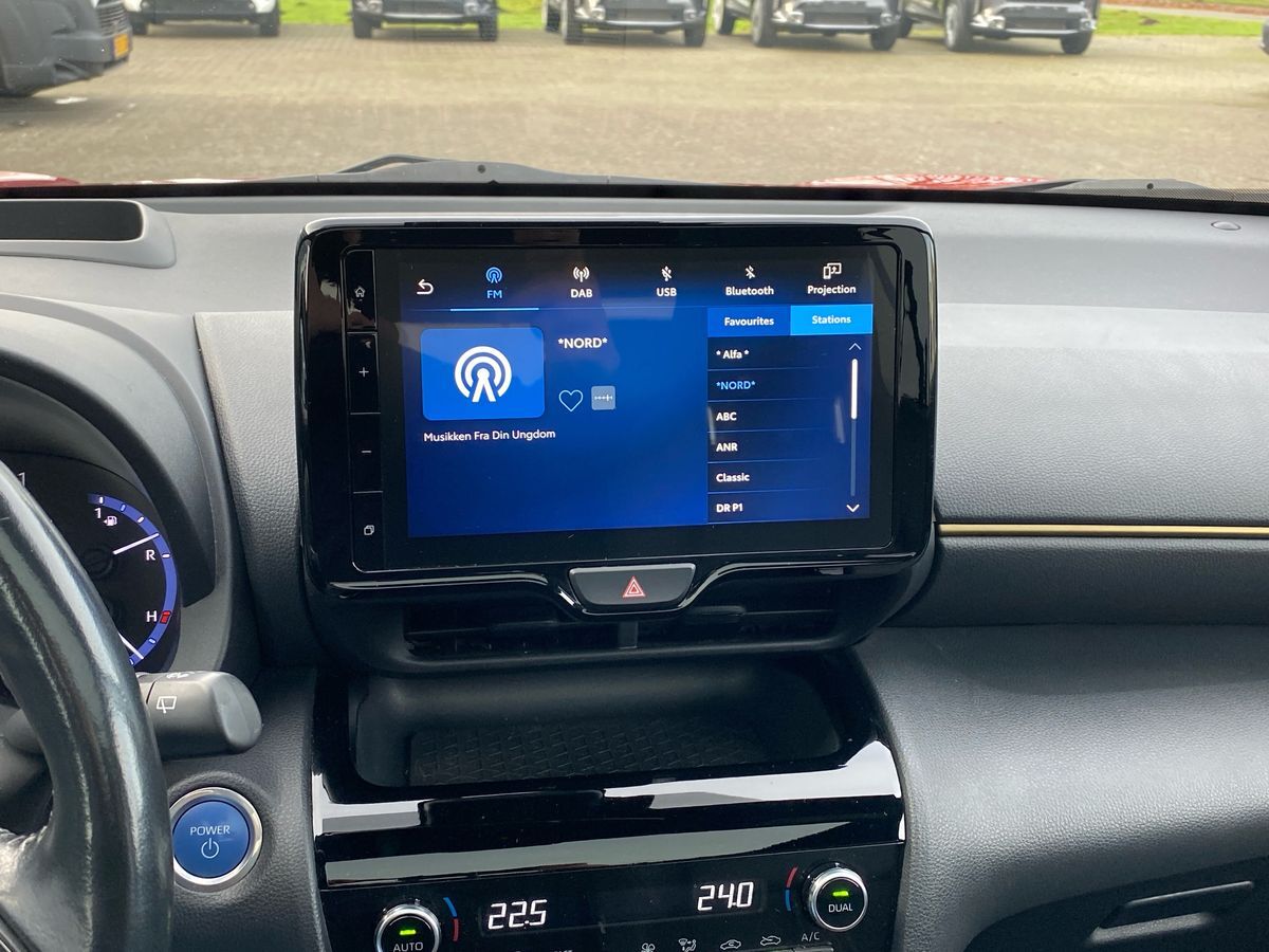 Billede af Toyota Yaris Cross 1,5 Hybrid Adventure Technology Plus 116HK 5d Trinl. Gear