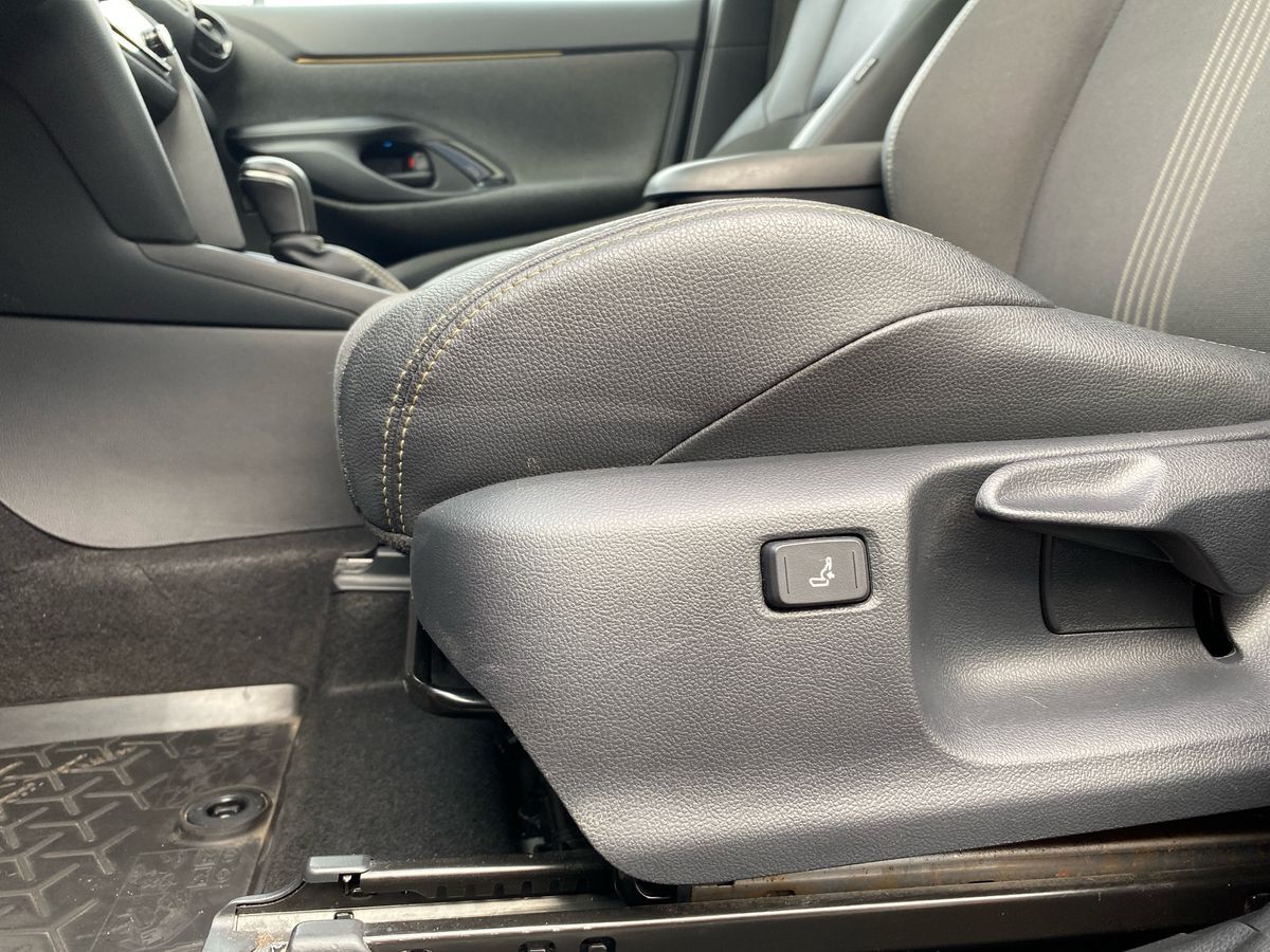 Billede af Toyota Yaris Cross 1,5 Hybrid Adventure Technology Plus 116HK 5d Trinl. Gear