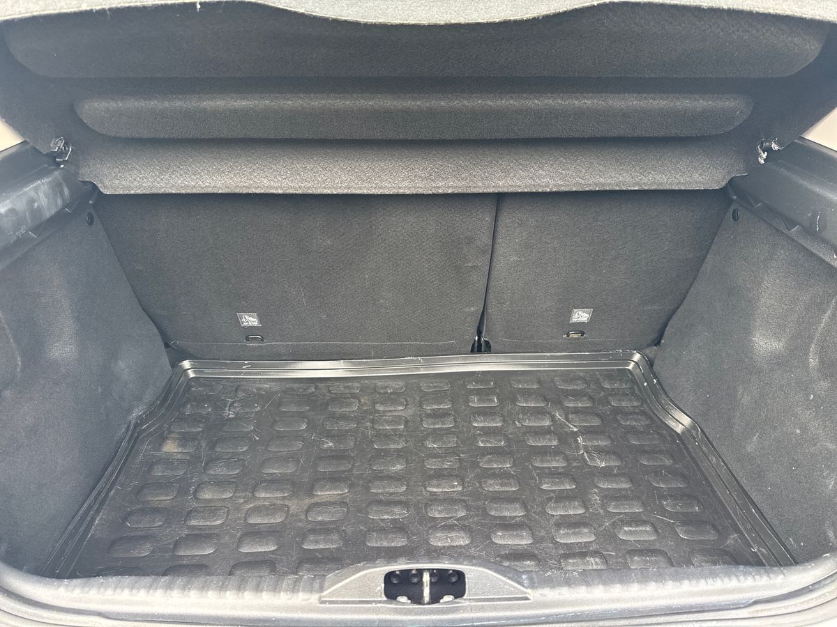 Billede af Citroën C3 1,2 PureTech Attraction 83HK 5d