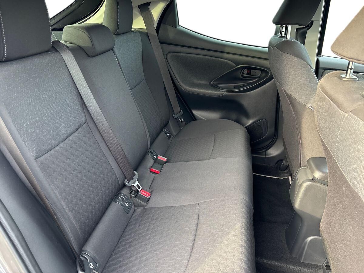 Billede af Toyota Yaris 1,5 Hybrid Active Technology 116HK 5d Trinl. Gear