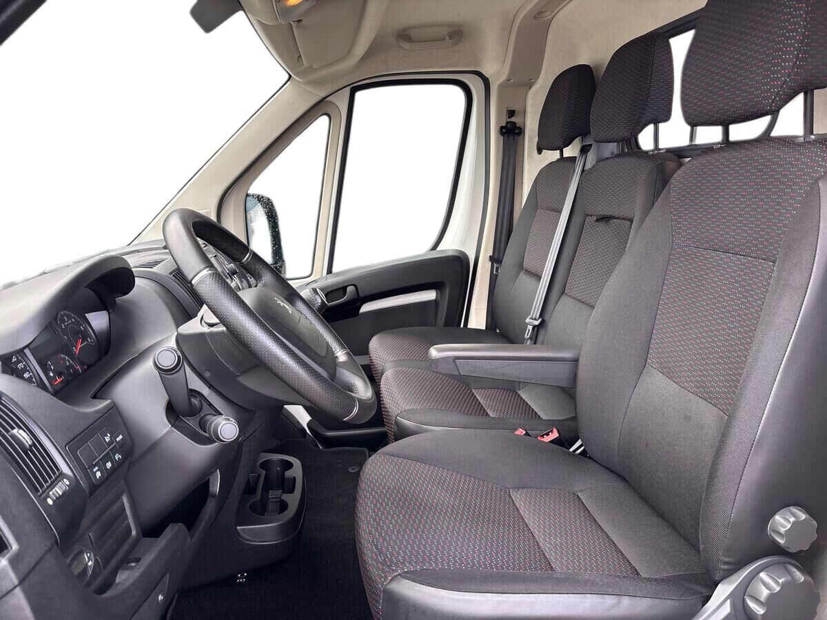 Billede af Peugeot Boxer 333 L2H2 2,2 BlueHDi Premium 165HK Van 6g