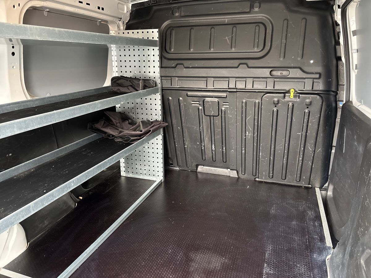 Billede af Toyota Proace City Long 1,5 D Comfort Smart Active Vision Dobbelt Bagdør 102HK Van