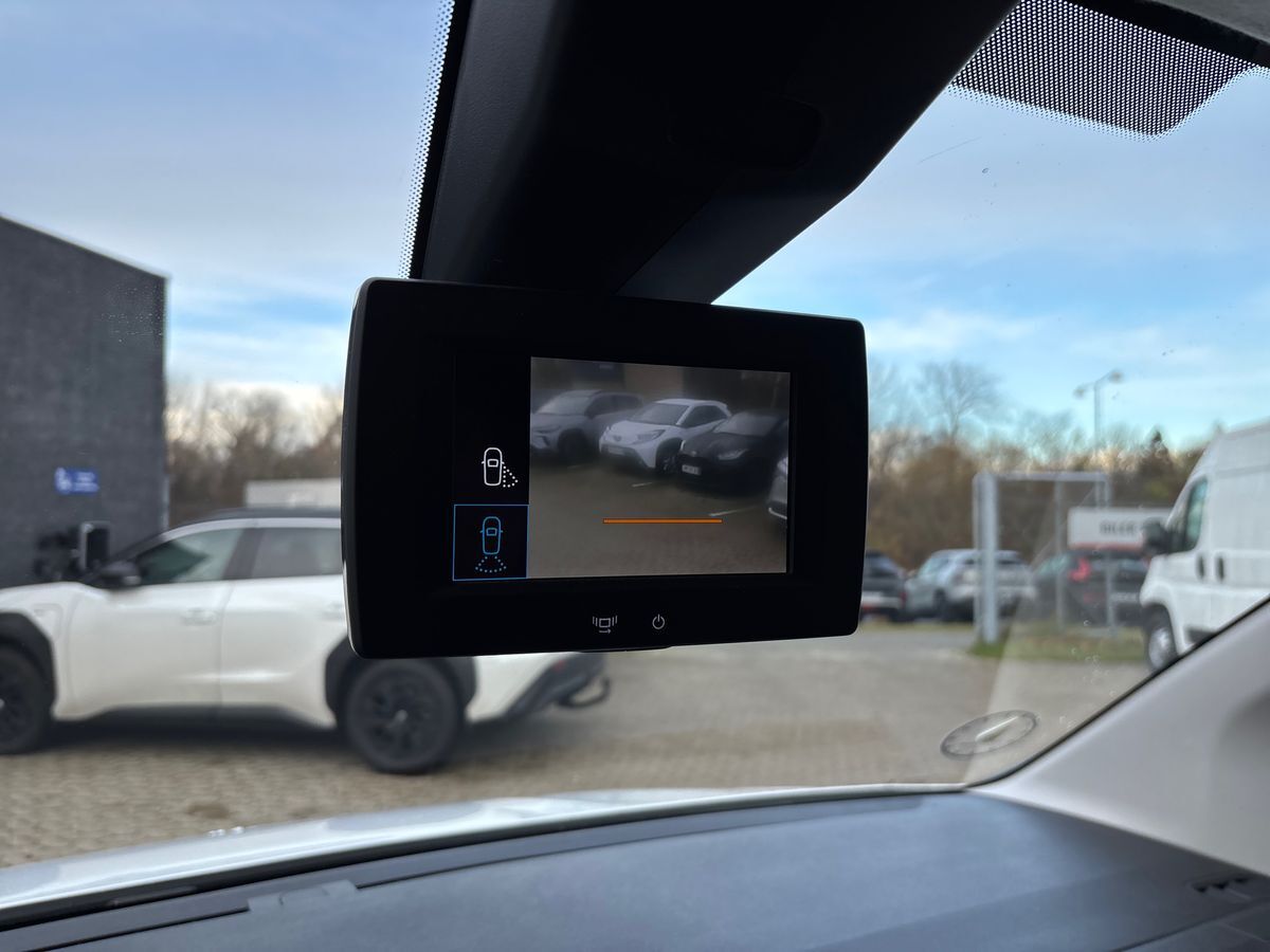 Billede af Toyota Proace City Long 1,5 D Comfort Smart Active Vision Dobbelt Bagdør 102HK Van