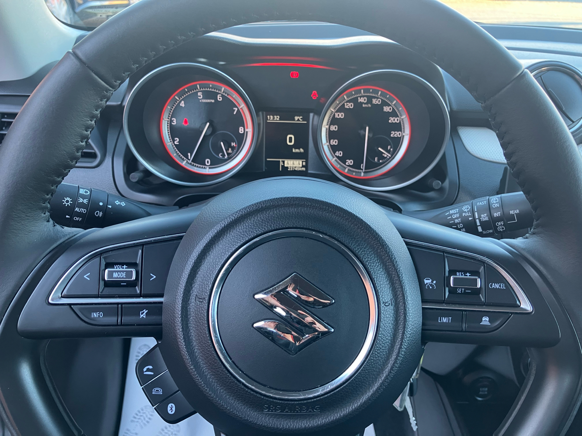 Billede af Suzuki Swift 1,2 Dualjet  Mild hybrid Club AEB 83HK 5d