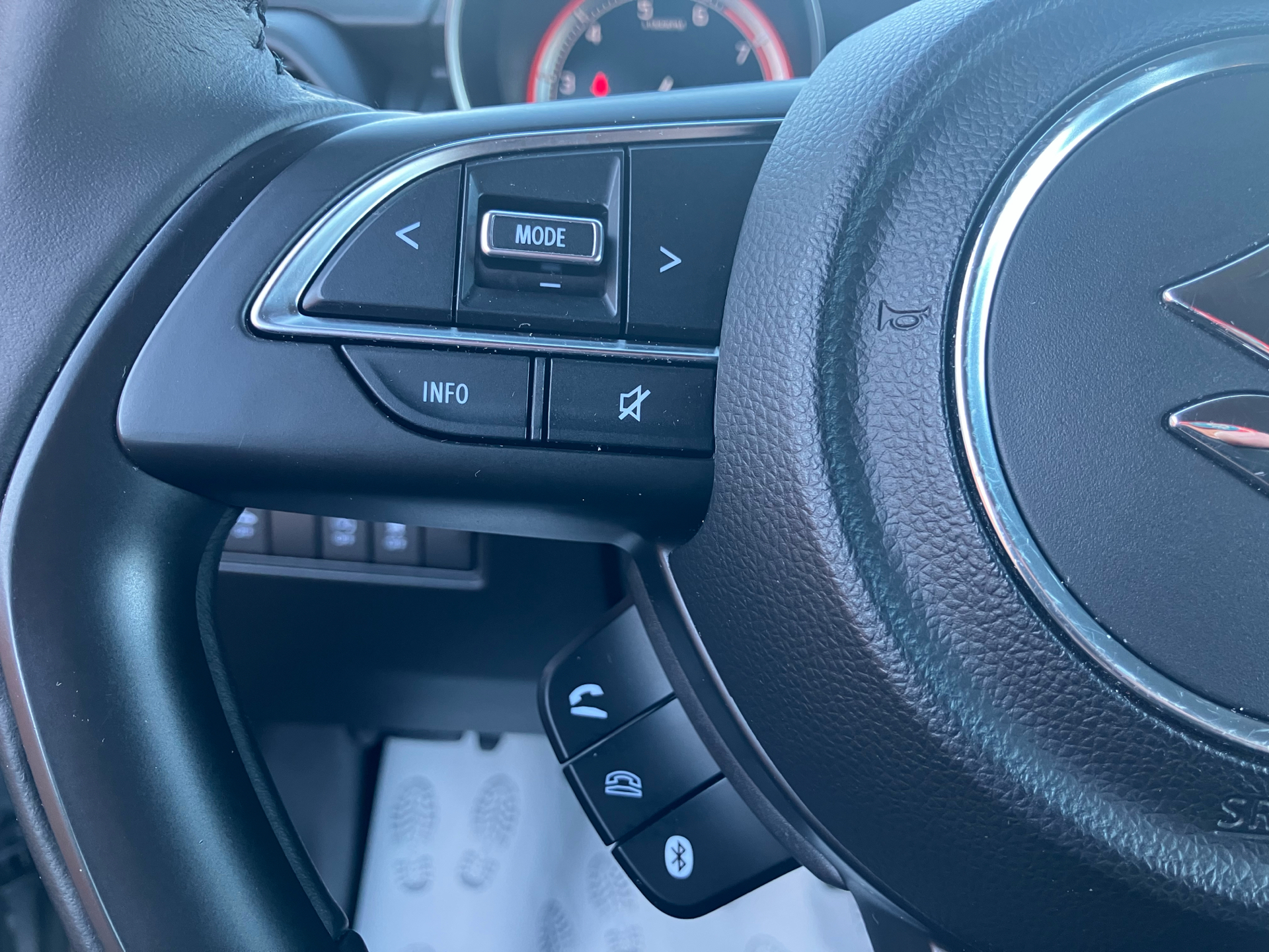 Billede af Suzuki Swift 1,2 Dualjet  Mild hybrid Club AEB 83HK 5d