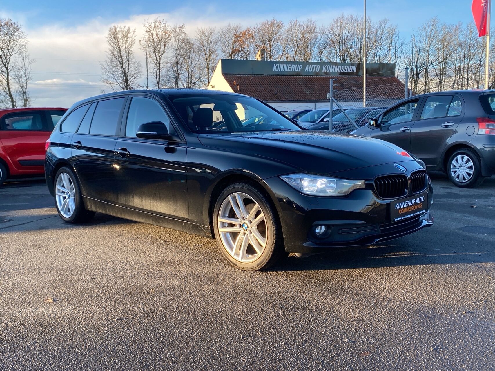 Billede af BMW 320d Touring 2,0 D Advantage 190HK Stc 8g Aut.
