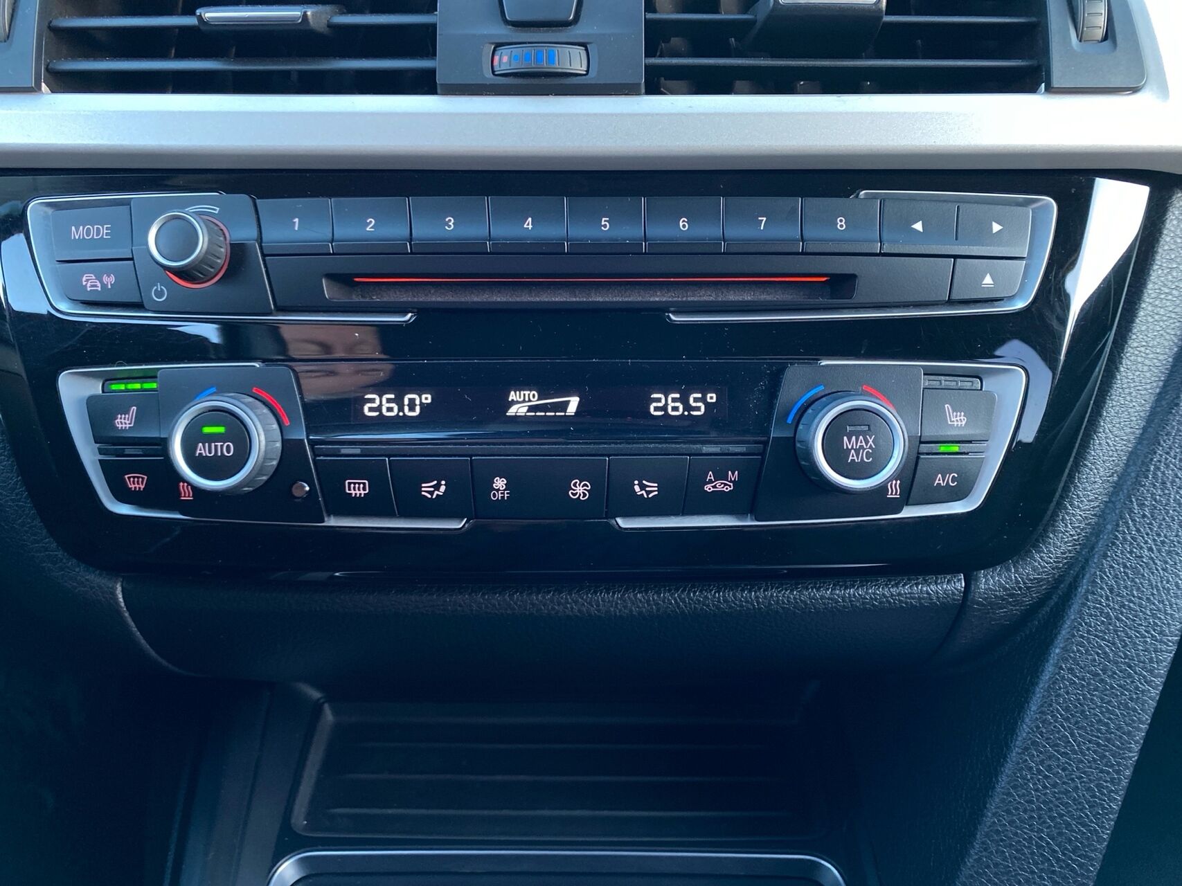 Billede af BMW 320d Touring 2,0 D Advantage 190HK Stc 8g Aut.