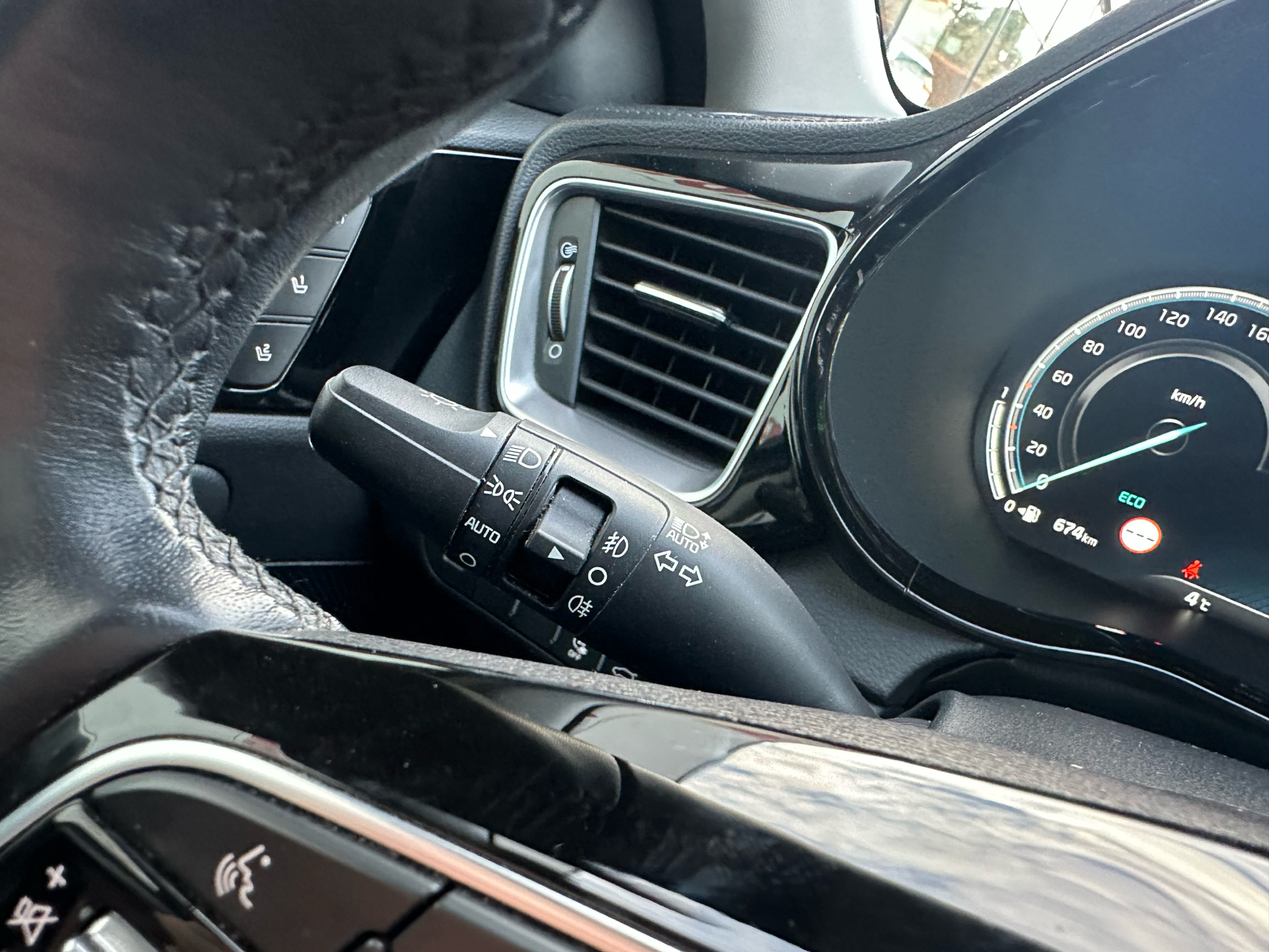 Billede af Kia XCeed 1,6 GDI  Plugin-hybrid Upgrade DCT 141HK 5d 6g Aut.