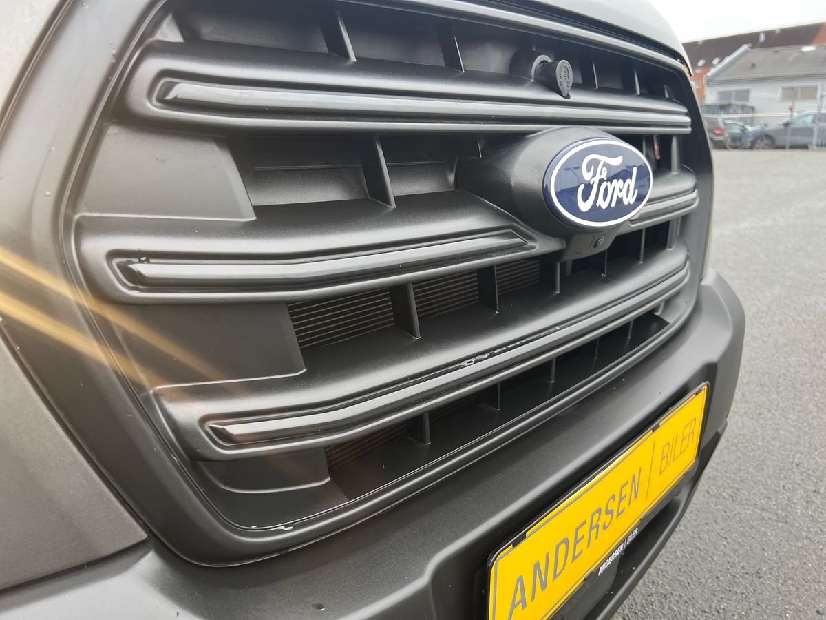 Billede af Ford Transit 350 L2H2 2,0 TDCi Trend 130HK Van 6g Aut.