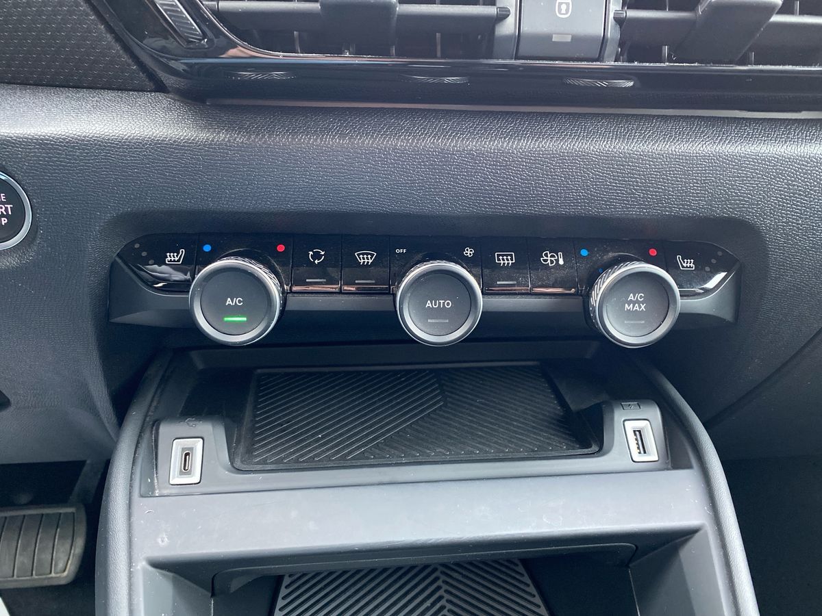 Billede af Citroën C4 1,5 Blue HDi Shine EAT8 130HK 5d 8g Aut.