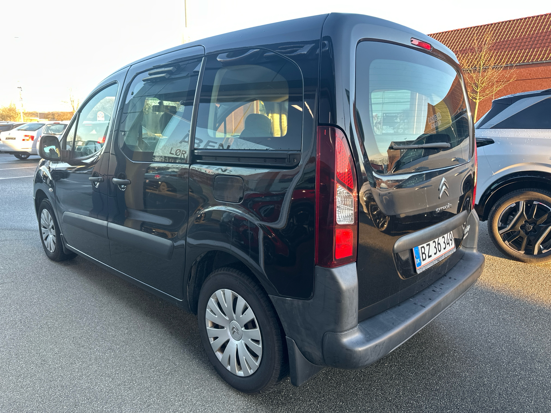 Billede af Citroën Berlingo 1,5 Blue HDi Iconic start/stop 100HK