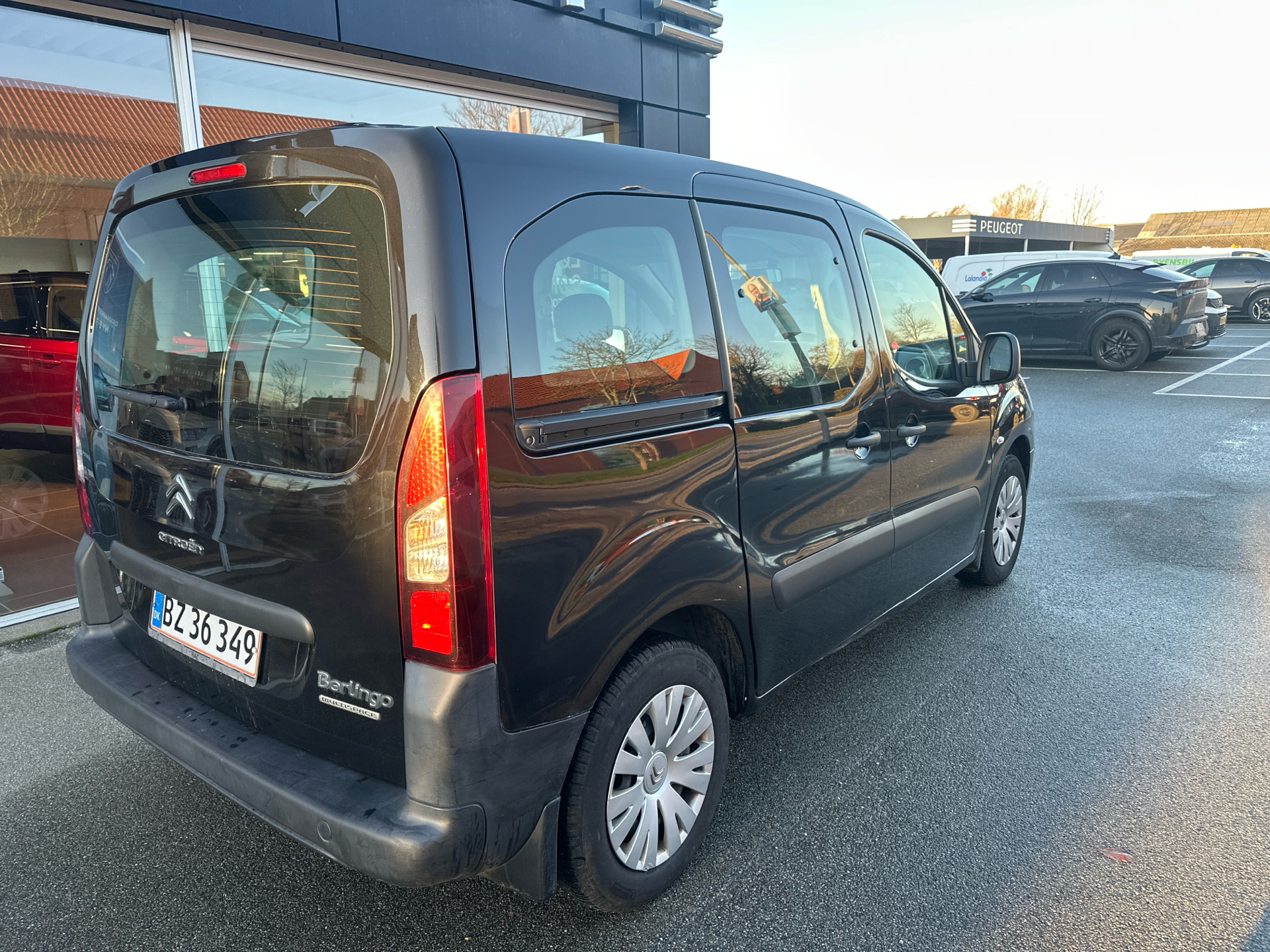 Billede af Citroën Berlingo 1,5 Blue HDi Iconic start/stop 100HK