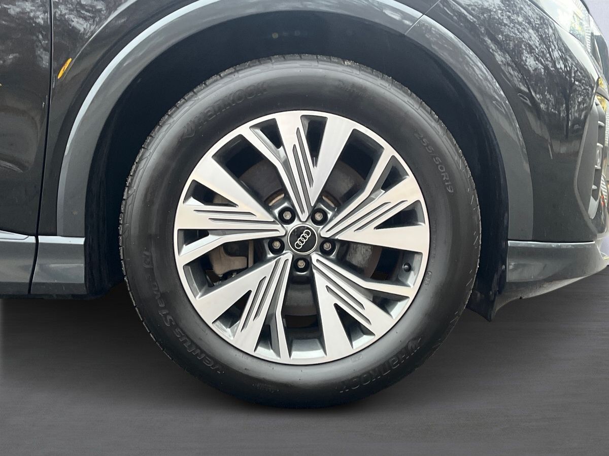 Billede af Audi Q4 50 E-tron Attitude Quattro 299HK 5d Aut.