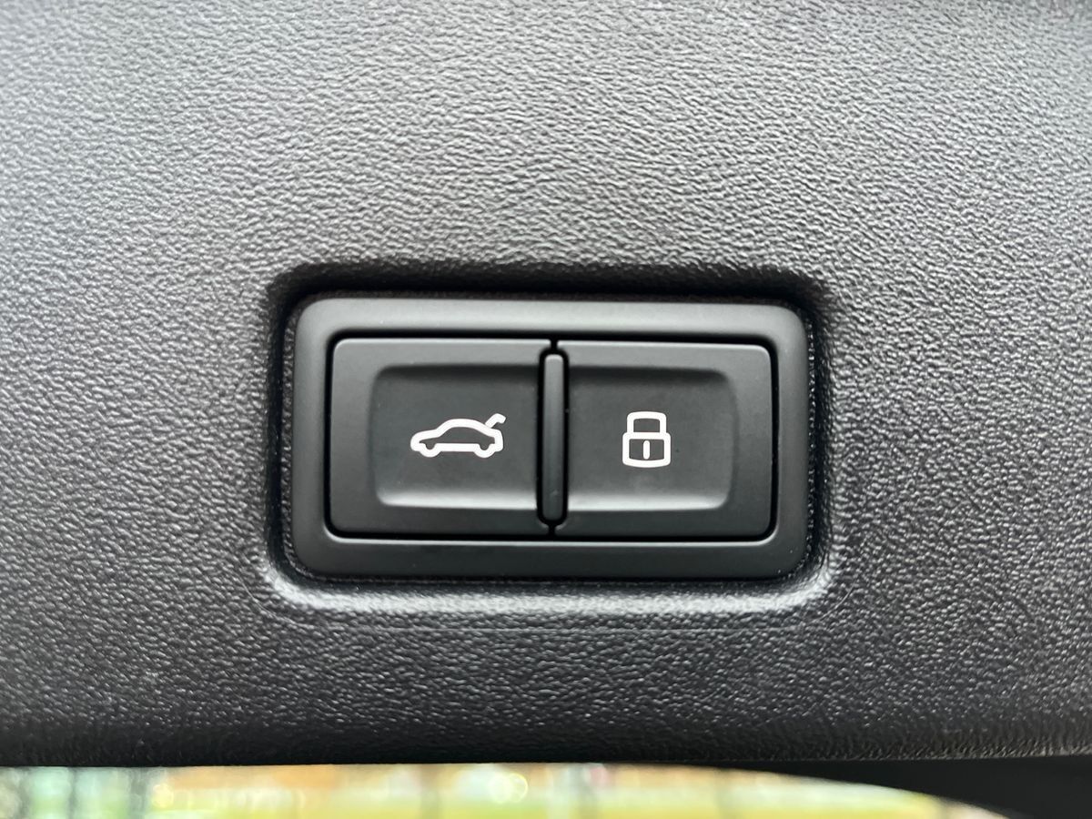 Billede af Audi Q4 50 E-tron Attitude Quattro 299HK 5d Aut.