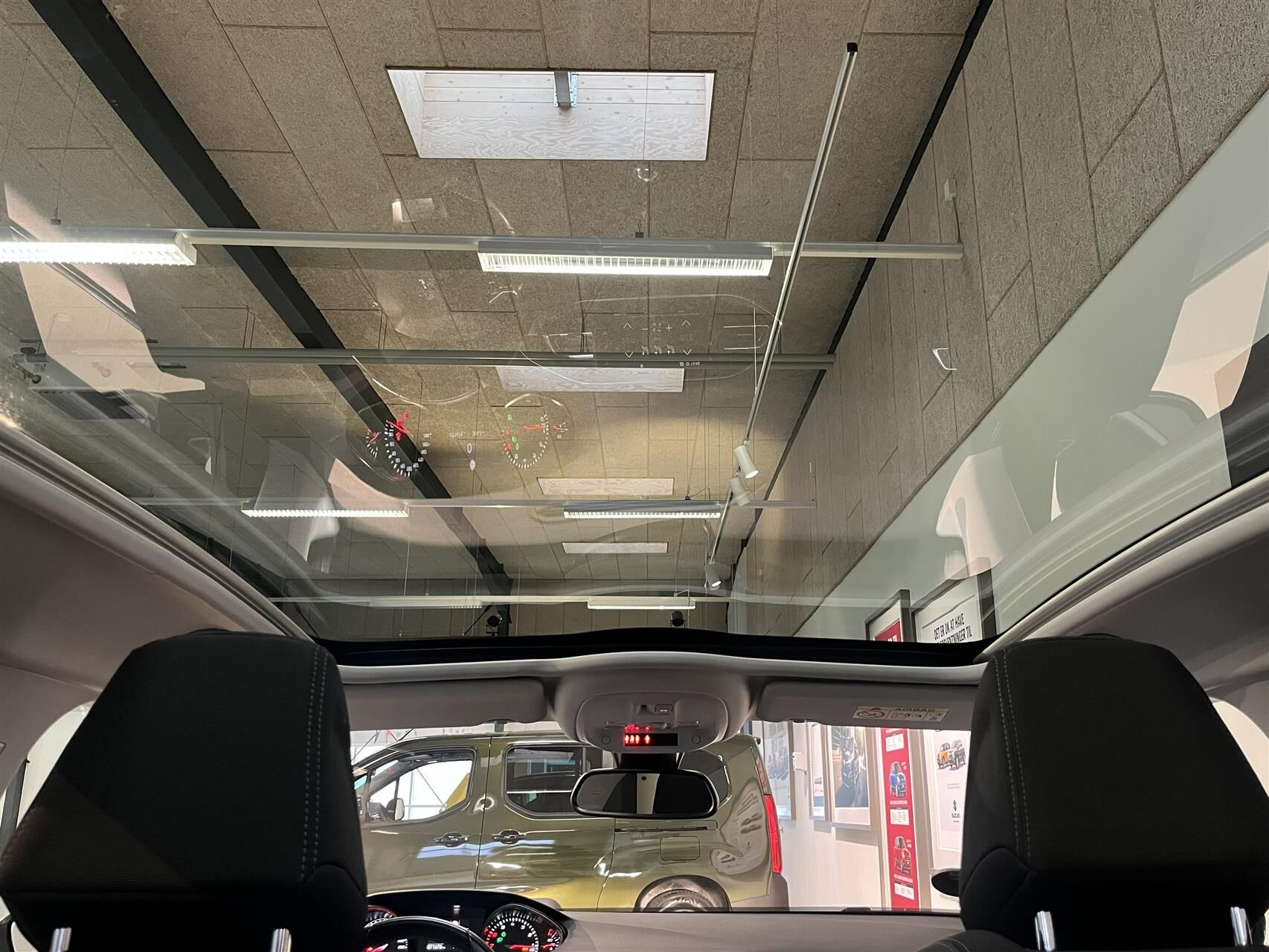 Billede af Peugeot 308 1,2 PureTech Selection Sky 130HK 5d 6g