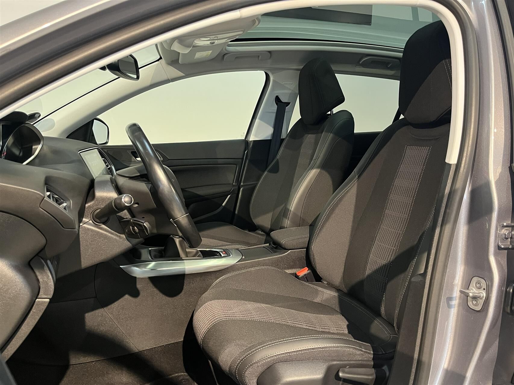 Billede af Peugeot 308 1,2 PureTech Selection Sky 130HK 5d 6g