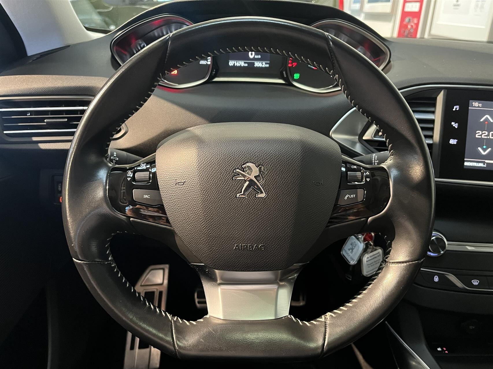 Billede af Peugeot 308 1,2 PureTech Selection Sky 130HK 5d 6g