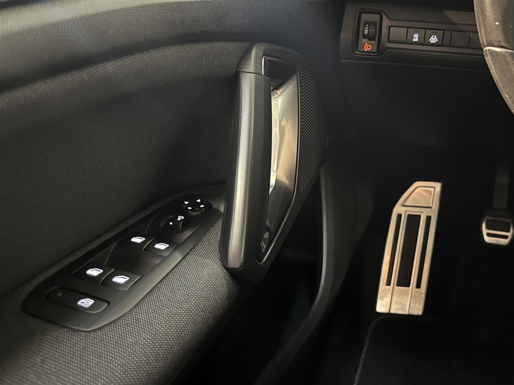 Billede af Peugeot 308 1,2 PureTech Selection Sky 130HK 5d 6g